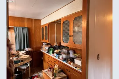 658 S 57th St #83, Springfield, OR 97478 - Photo 10