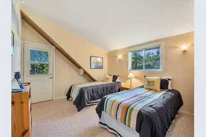 815 Poplar St, Manzanita, OR 97130 - Photo 32