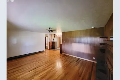 306 S Alder St, Wallowa, OR 97885 - Photo 14