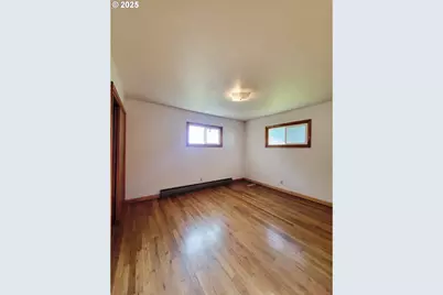 306 S Alder St, Wallowa, OR 97885 - Photo 22