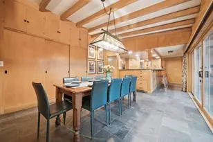 8401 SW Canyon Ln, Portland, OR 97225 - Photo 6