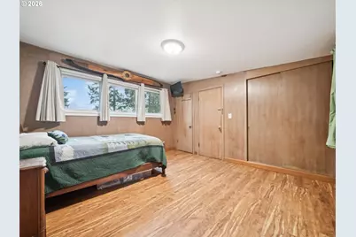 8401 SW Canyon Ln, Portland, OR 97225 - Photo 10