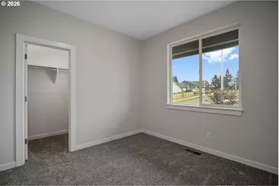 6699 Naomi Danielle St SE, Salem, OR 97306 - Photo 8