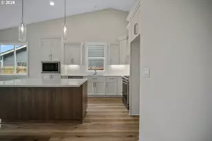 6699 Naomi Danielle St SE, Salem, OR 97306 - Photo 22