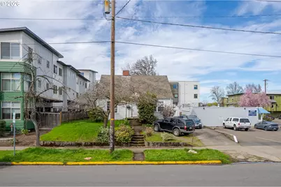 1828 Hilyard St, Eugene, OR 97401 - Photo 2