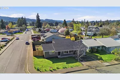 1467 S 7th Ave, Cottage Grove, OR 97424 - Photo 38