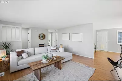 1467 S 7th Ave, Cottage Grove, OR 97424 - Photo 4