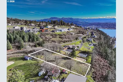 1170 SW Thornton Dr, White Salmon, WA 98672 - Photo 2
