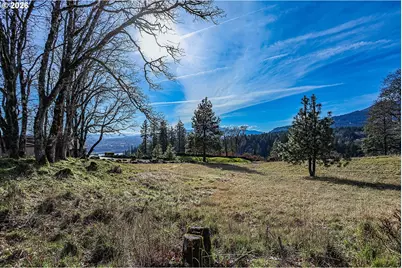 1170 SW Thornton Dr, White Salmon, WA 98672 - Photo 16