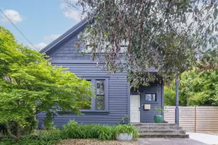 4214 N Montana Ave, Portland, OR 97217 - Photo 2