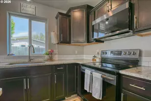 233 E Jefferson St, Athena, OR 97813 - Photo 12