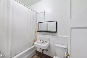 2015 NW Flanders St, Portland, OR 97209 - Photo 18