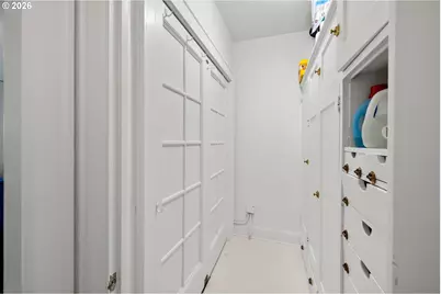 2015 NW Flanders St #513, Portland, OR 97209 - Photo 18