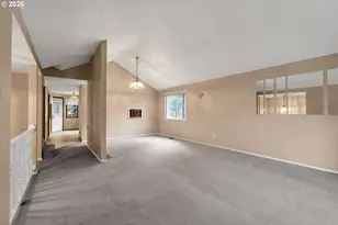 12239 SE Ashley St, Clackamas, OR 97015 - Photo 8