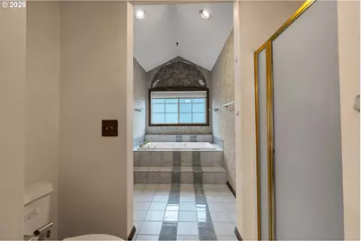 12239 SE Ashley St, Clackamas, OR 97015 - Photo 28