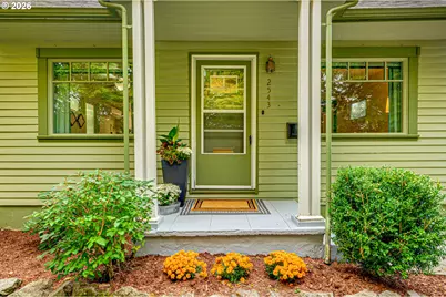2543 NE 12th Ave, Portland, OR 97035 - Photo 2
