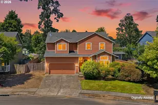19321 Auburn Dr, Oregon City, OR 97045 - Photo 2