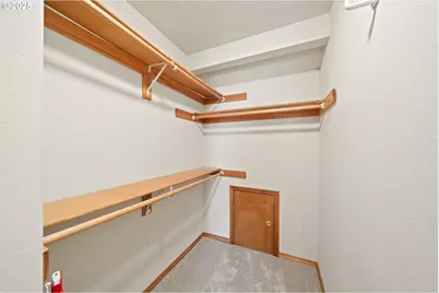 14390 Camden Ln, Lake Oswego, OR 97035 - Photo 26