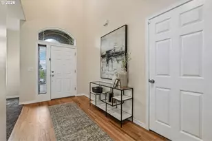 944 NW Hoquiam Ct, Camas, WA 98607 - Photo 2