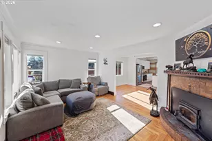 2574 Stanton Ave, North Bend, OR 97459 - Photo 4