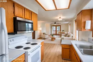 334 S 18th St, Saint Helens, OR 97051 - Photo 6