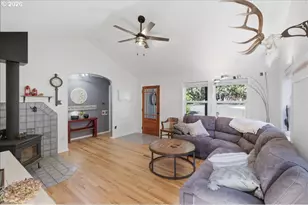 38009 Earl Ln, Corvallis, OR 97330 - Photo 48