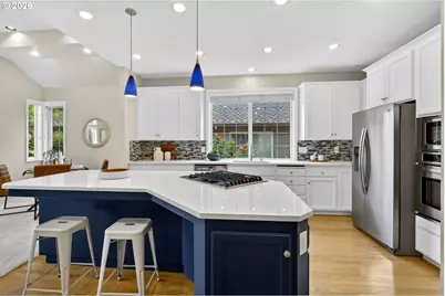 4086 NW Gleneagles Pl, Portland, OR 97229 - Photo 10