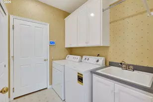 4086 NW Gleneagles Pl, Portland, OR 97229 - Photo 30
