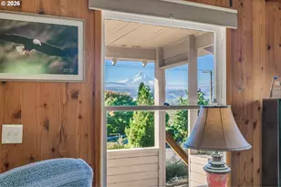 2650 Van Horn Dr, Hood River, OR 97031 - Photo 14