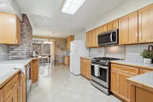 1531 Larch St, Lake Oswego, OR 97034 - Photo 14