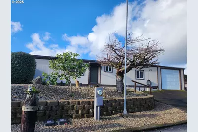 100 River Bend Rd #21, Reedsport, OR 97467 - Photo 1