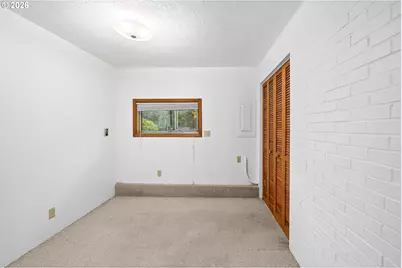 430 SW Cedar Ave, Warrenton, OR 97146 - Photo 16