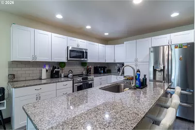 307 Riverwood Ct, Umatilla, OR 97882 - Photo 8