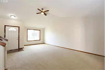 8812 NE 163rd Ave, Vancouver, WA 98682 - Photo 4