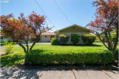 1907 SE Miller Ave, Dallas, OR 97338 - Photo 2