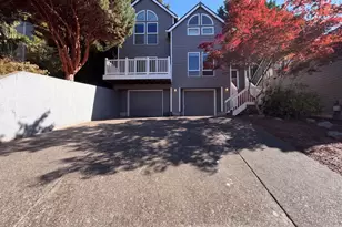 8932 SW 149th Pl, Beaverton, OR 97007 - Photo 1