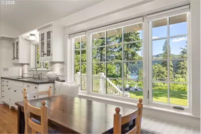 3920 Upper Dr, Lake Oswego, OR 97035 - Photo 10