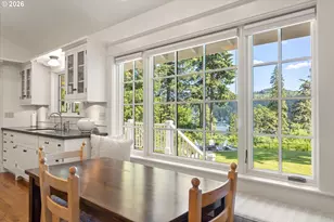 3920 Upper Dr, Lake Oswego, OR 97035 - Photo 10