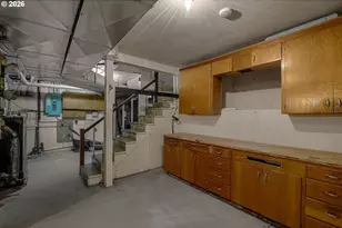 8040 SE Center St, Portland, OR 97206 - Photo 24