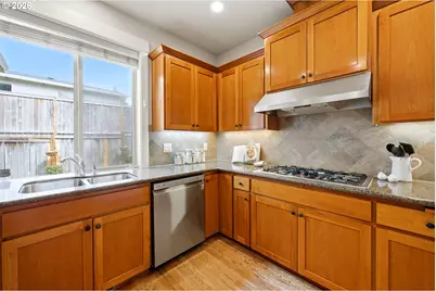 2454 Egret Ave, Salem, OR 97306 - Photo 8