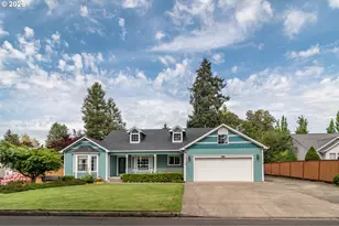 760 W Hickory St, Roseburg, OR 97471 - Photo 2