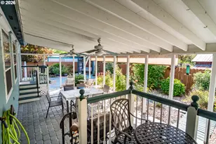 760 W Hickory St, Roseburg, OR 97471 - Photo 32