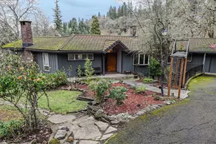 1033 SE Terrace Dr, Roseburg, OR 97470 - Photo 1