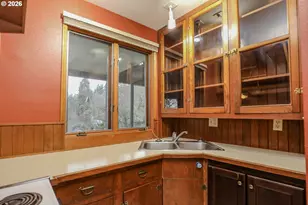 1033 SE Terrace Dr, Roseburg, OR 97470 - Photo 28