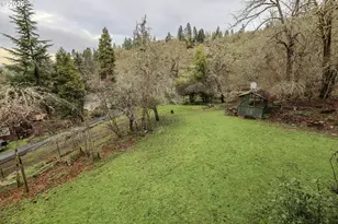 1033 SE Terrace Dr, Roseburg, OR 97470 - Photo 40