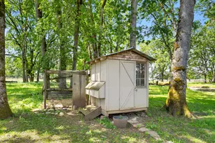 32300 S Ona Way, Molalla, OR 97038 - Photo 38