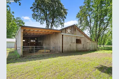 32300 S Ona Way, Molalla, OR 97038 - Photo 34