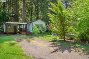 55636 McKenzie River Dr, Blue River, OR 97413 - Photo 26