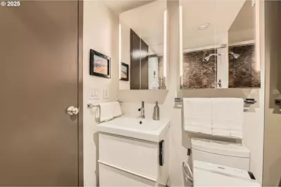 255 SW Harrison St #21D, Portland, OR 97201 - Photo 20