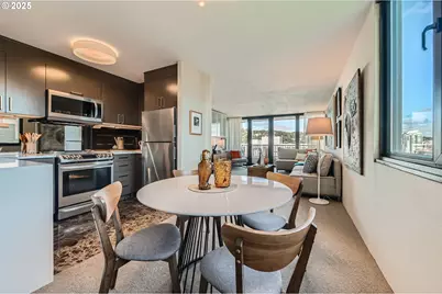 255 SW Harrison St #21D, Portland, OR 97201 - Photo 12